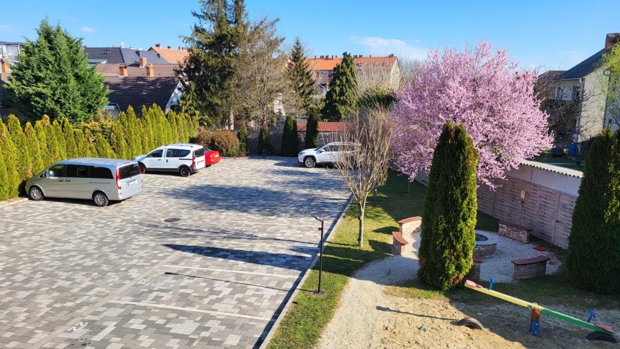 Zafir Sziget Apartman シャールヴァール エクステリア 写真